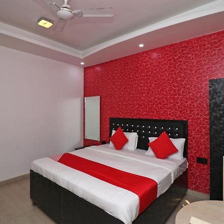 Oyo 62539 Hotel Shree Gopal Puri Exterior photo